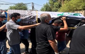 شاهد: تشييع هشام الهاشمي إلى مثواه الأخير في بغداد