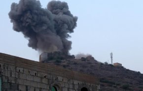 السلطة المحلية بالحديدة تدين قصف الصليف