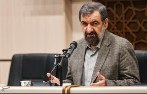 رضائي: مدرسة الشهيد سليماني يمكنها ارساء نظام عالمي جديد