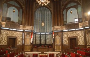 انسحابات مفاجئة قبل يوم من السباق الانتخابي السوري!