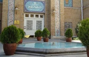 ايران تفند أي مزاعم حول ادارة او منح او تاجير جزرها للصين