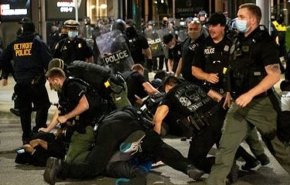 مسؤولون وحقوقيون أميركيون يدينون بشدة خطف متظاهرين في بورتلاند
