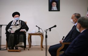 بالصور.. قائد الثورة: إيران تريد عراقا مستقلا وقويا 