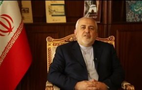 ظريف: نتطلع لمنطقة قوية تعيش جميع الدول فيها بامان