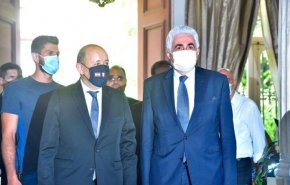لودريان من بيروت: فرنسا ستقف دائما الى جانب لبنان