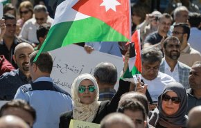الأردن.. اعتقال أعضاء بارزين في نقابة المعلمين
