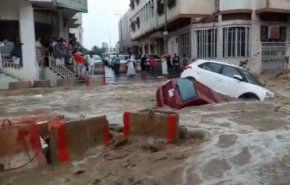 شاهد.. الأمطار تغرق شوارع الطائف والناشطون يعلقون
