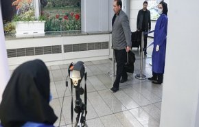 ايران تفرض على الوافدين تقديم شهادة صحية معتمدة