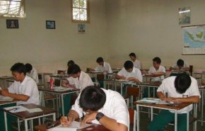 رجل نجح في الامتحان بفضل 'كوفيد-19' بعد فشله 33 مرة