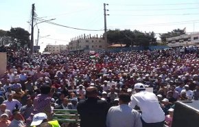 معلمو الأردن يتجهزون الأحد لتظاهرات ليلية