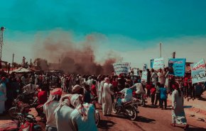 تجدد الاحتجاجات على ممارسات 