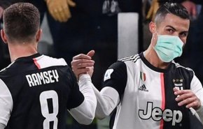 رونالدو يعود إلى إيطاليا لقضاء فترة حجره الصحي