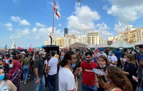 شاهد.. هدوء حذر في بيروت بعد المواجهات العنيفة واستقالة الوزيرة