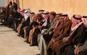 شاهد.. عشائر عربية سورية تحشد أبناءها لطرد الإحتلال الأميركي
