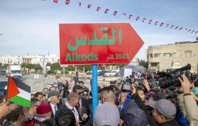نشطاء وشخصيات تونسية: ندعم محور المقاومة والامارات خائنة!