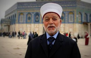مفتي فلسطين يؤكد حرمة الصلاة بالأقصى من بوابة التطبيع 