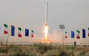 ايران تطلق 5 أقمار صناعية هذا العام