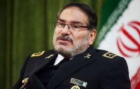 شمخاني: مراسم عاشوراء أسقطت الشاه وأطاحت بصدام ورسخت الجمهورية الاسلامية