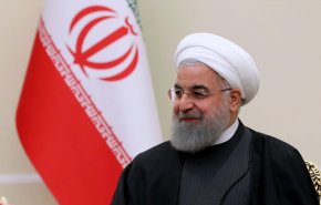 الرئیس روحاني: شعبنا لن ینسی تضحیات القطاع الصحی 