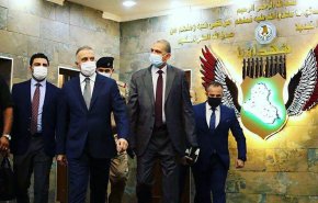 الكاظمي يصل البصرة على رأس وفد امني رفيع