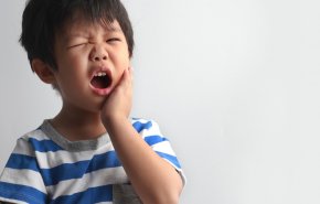 أبرز علاجات طبيعية للتخلص من ألم الأسنان