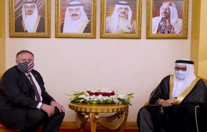 شاهد.. بومبيو يحث من البحرين على تطبيع العلاقات مع الكيان