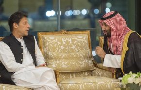 صحيفة: انقلاب عسكري في باكستان بتخطيط سعودي
