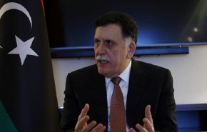 السراج وسفير بريطانيا يبحثان مبادرة وقف إطلاق النار