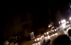 ليبيا.. شاهد اشتباكات مسلحة قرب منزل رئيس حكومة الوفاق