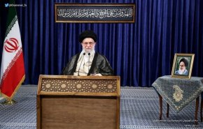 آية الله خامنئي: أمن البلاد رهن بجاهزية الدفاع الجوي