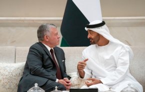يديعوت: بن زايد هدد ملك الأردن بعد تغريدة الأمير علي!