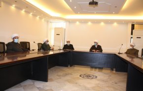 تجمع العلماء يستنكر فرض عقوبات على خليل وفنيانوس: