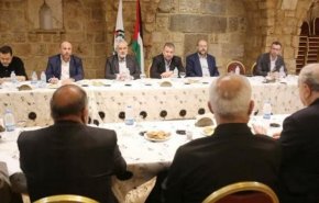 هنية يلتقي قادة الفصائل الفلسطينية