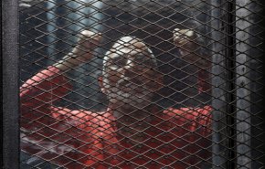 مصر تصدر احكاما بالسجن المؤبد على قادة للاخوان المسلمين