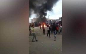 السوريون في دير الزور ينتفضون ضد مليشيا 'قسد'