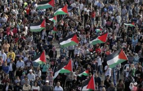 كاتب اسرائيلي: التطبيع لن يخفي ملايين الفلسطينيين عن الخارطة