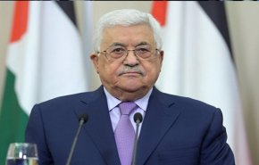 عباس يلتقي سفيره المستدعى لدى البحرين