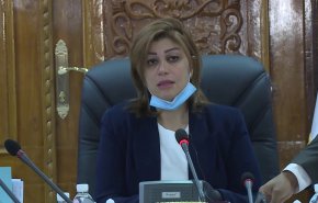 الكاظمي وبخ وزيرة الهجرة ومنعها حضور جلسة مجلس الوزراء
