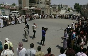 وقفات احتجاجية في الحديدة تنديداً بجرائم العدوان ورفضا للتطبيع
