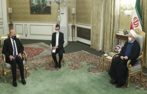 روحاني: تواجد القوات الاميركية في المنطقة يزعزع أمنها واستقرارها