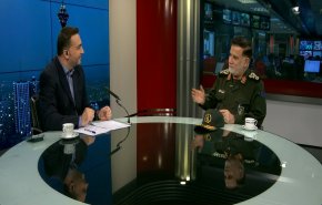 قائد عسكري ايراني: أميركا محاصرة في المنطقة

