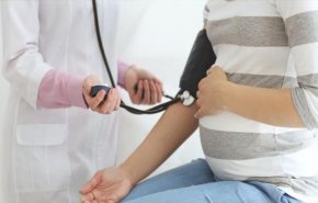 ما هي العلاقة بين ارتفاع ضغط الدم في الحمل والامراض القلبية؟
