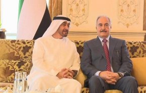 الإمارات تصعّد من إمداداتها العسكرية لحفتر