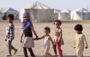 نواب ايرانيون يرافقون سفن اغاثة الى اليمن