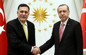أردوغان والسراج يؤكدان على الحل السياسي للأزمة في ليبيا