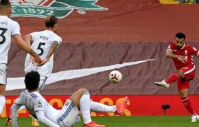 بالفيديو: هدف خرافي لمحمد صلاح يمنحه جائزة أفضل هدف لشهر سبتمبر