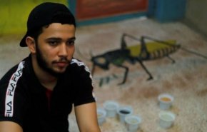 بالصور..فنان مصري يبدع في الرسم بالملح
