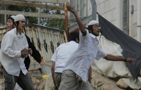  مستوطنون يرشقون بالحجارة مساكن فلسطينية قرب نابلس