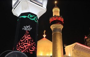 شاهد.. الاجواء الايمانية عند مرقد الامام علي(ع) والمناسبة عظيمة