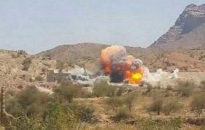     طيران العدوان السعودي يشن سلسلة غارات على محافظتي مارب والجوف